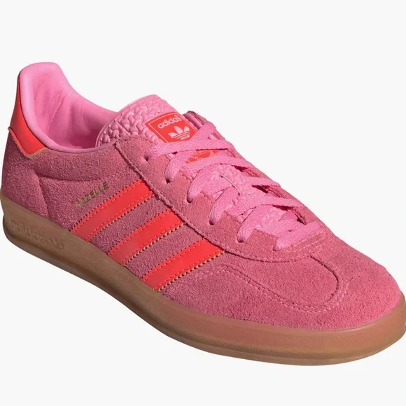 adidas Womens Gazelle Indoor Retro Sneaker Suede Beam Pink/Solar Red/Gum size 11 - Picture 1 of 5